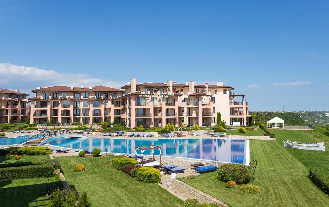 Sea View & Infinity Pool Apartments In Kaliakria Resort Балчик Екстер'єр фото